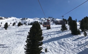 ski, winter, snow, mountains, winter sports, sports, alpine, snowboard, piste, lift, chairlift, ski lift, cable car