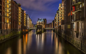 hamburg, speicherstadt, lighting, night, teekontor, building, kontorhaus, illuminated, waterways, city, germany, architecture