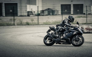 motorcycle, motorcyclist, vehicle, biker, road, drive, moto, black, kawasaki, fast