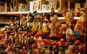 smoking man, wood, christmas, store, xmas, holidays, showcase, souvenirs