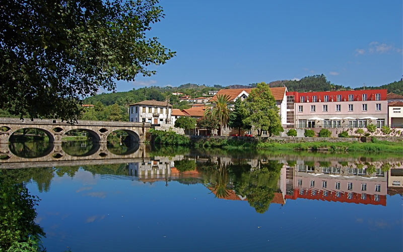 summer, nature, reflection, water, waterway, sky, tree, plant, river, bank, canal, city, town, watercourse, landscape, village, tourism