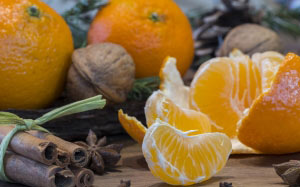 christmas, xmas, new year, advent, orange, mandarin, clementine, tangerine, citrus, fruit, cinnamon, cinnamon stick, star anise, carnation, clove, nut, walnut, decoration