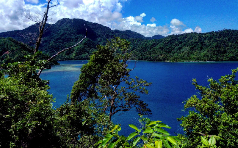 sea, nature, landscape, sky, mountain, wilderness, highland, rain forest, jungle, vacation, tropical, lagoon, bay, coast