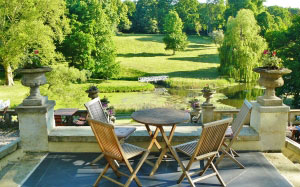 summer, castle park, terrace, park, romantic, architecture, garden, schlossgarten, gartendeko, seat, viewpoint, rest, panorama, vacations, luxury, table, chairs, relax, patio