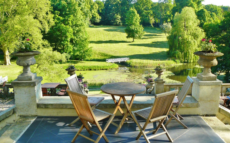 summer, castle park, terrace, park, romantic, architecture, garden, schlossgarten, gartendeko, seat, viewpoint, rest, panorama, vacations, luxury, table, chairs, relax, patio