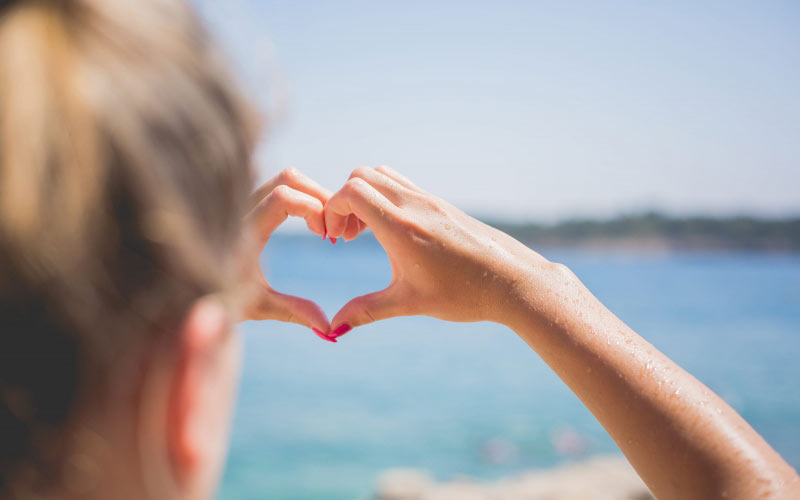 hands, love, heart, sea, sea, beach, feelings, feels, girl, nails, summer, sun, sunny, women, people, human, females, person, close-up, finger, positive
