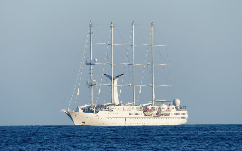 sea, water, ocean, boat, ship, vehicle, yacht, sailboat, sailing vessel, watercraft, schooner, windjammer, wealth, luxurious, luxury