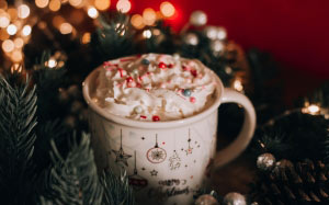 whipped cream, cocoa, christmas, xmas, drink, holiday, tableware, drinkware, cup, dessert, teacup, sweetness, new year