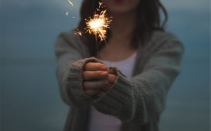 hands, light, people, girl, woman, sparkler, firework, fire, glow, sweater, burning, sparkles, cardigan