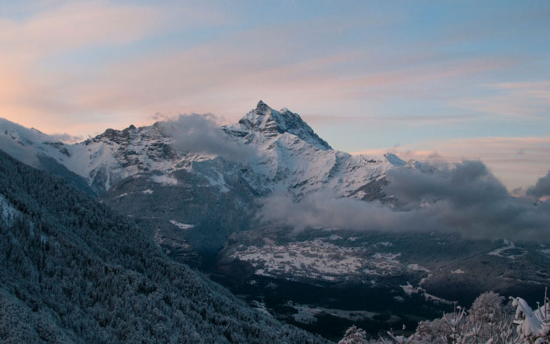 landscape, nature, mountains, snow, winter, clouds, sunrise, morning, dawn, valley, mountain range, ridge, alps