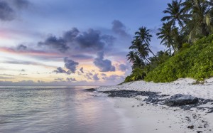 beach, sea, coast, water, sand, ocean, clouds, sky, shore, waves, shoreline, paradise, tropical