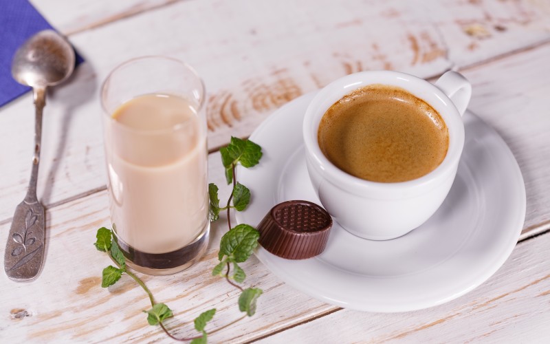 table, coffee, cup, dish, meal, food, beverage, drink, breakfast, espresso, coffee, flavor