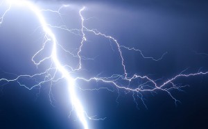 природа, небо, электричество, погода, шторм, электричество, молния, гром, мощность, вспышка, гроза, удар, опасный, мощный, ливень, молния